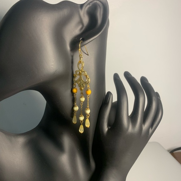 Earrings - Picture 3 of 3